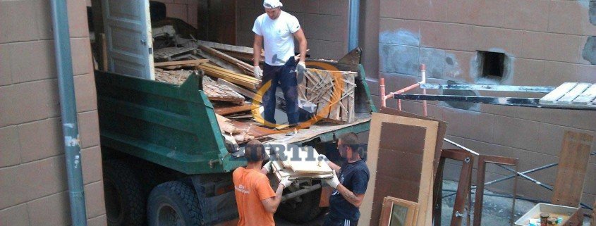 Извозване на строителни отпадъци Извозване на строителни отпадъци